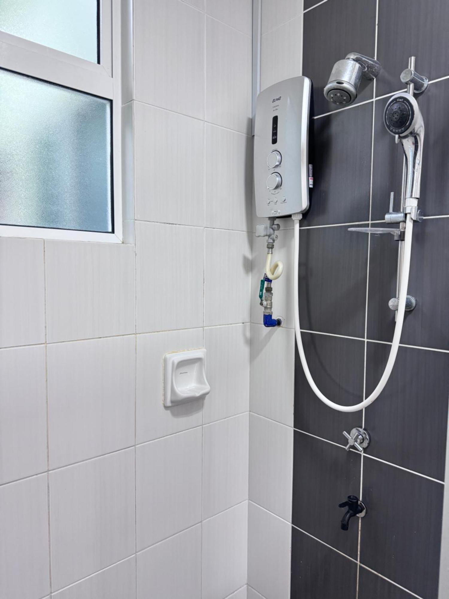 Sandakan Ijm Condo Full-Equipped Homestay Esterno foto